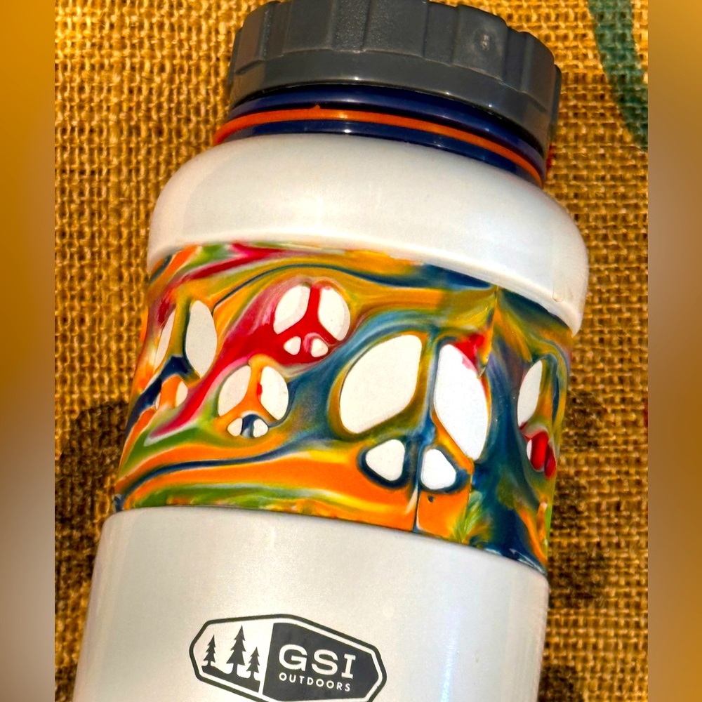 GSI Outdoors Insulated Metal Peace Bottle
